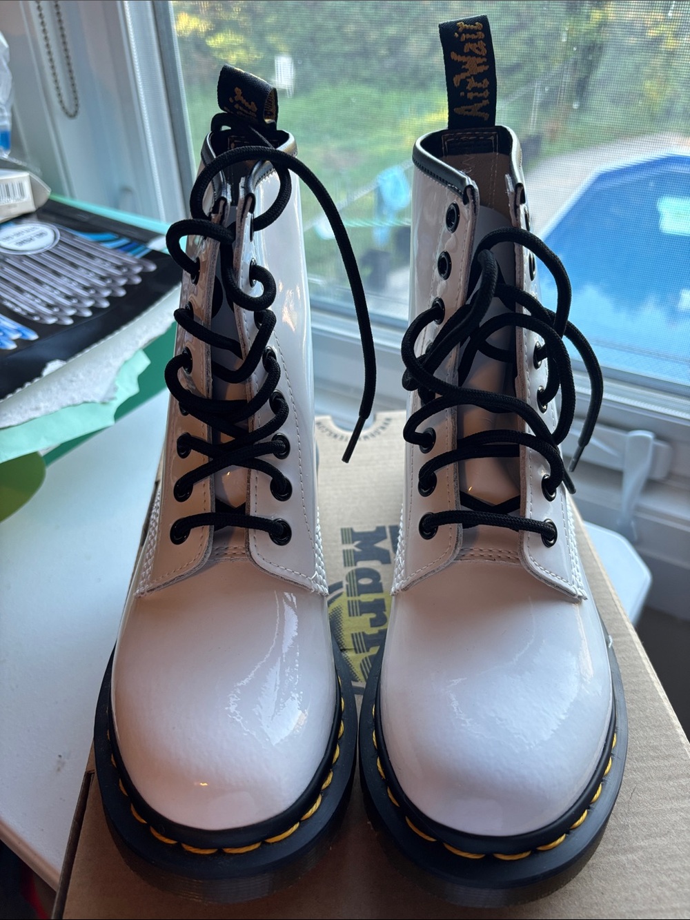 Brand New In Box Dr. Martens White Patent Lace-Up 8-Eye Boot 1460 us w size 5